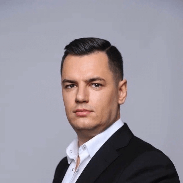 Виталий Лавринец